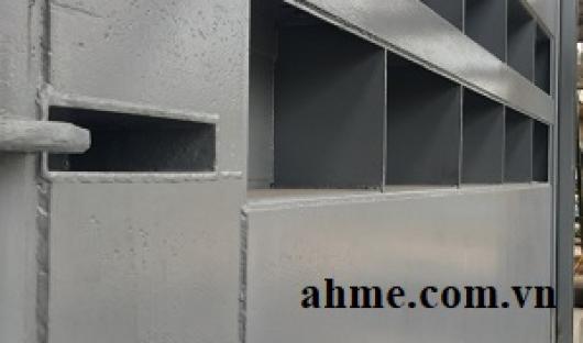 Sửa chữa cửa van thủy lợi ở ĐBSCL cống Rạch Chanh tỉnh Long An